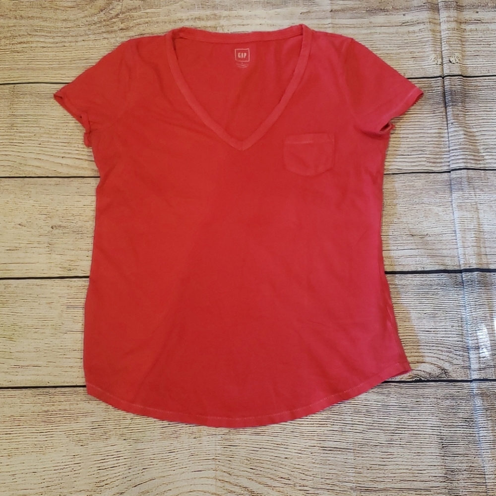 Gap watermelon  vintage wash tee size small